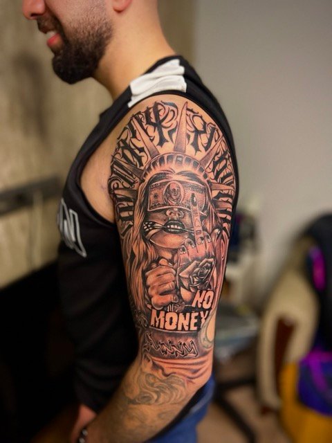 CK Tattoo Antalya stüdyosunda yapılan gerçek dövme çalışması - Lara